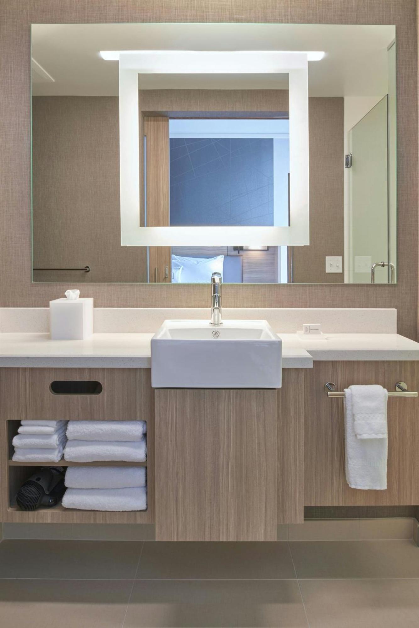 Springhill Suites By Marriott East Lansing University Area, Lansing Area Extérieur photo